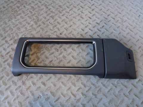 Range Rover L405 Sat Nav Screen Surround Trim in Ebony Black 2013 to 2017