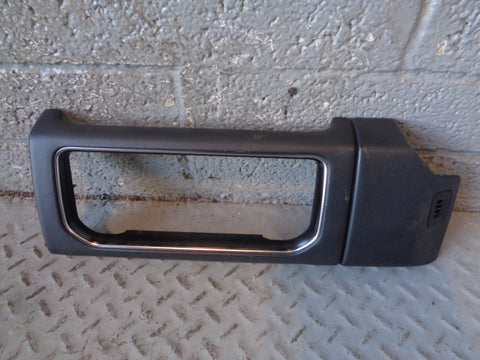 Range Rover L405 Sat Nav Screen Surround Trim in Ebony Black 2013 to 2017