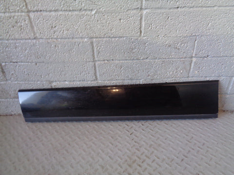 Range Rover Evoque Door Moulding Trim Near Side Front Santorini 2011 to 2018