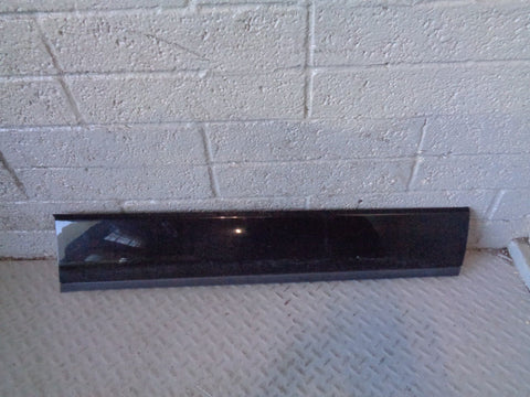 Range Rover Evoque Door Moulding Trim Off Side Front Santorini 2011 to 2018