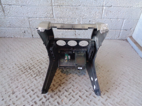 Freelander 1 Centre Console Surround Facelift Land Rover 2004 to 2006 R17035
