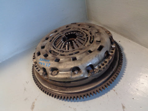 Discovery 3 Clutch Dual Mass Flywheel  2.7 TDV6 Land Rover 2004 to 2009 L19055