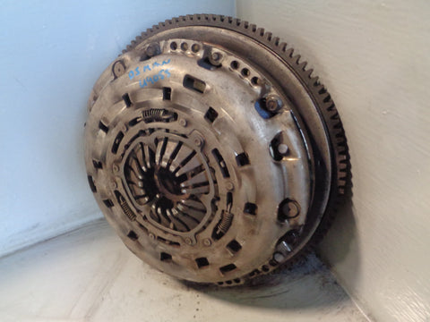 Discovery 3 Clutch Dual Mass Flywheel  2.7 TDV6 Land Rover 2004 to 2009 L19055