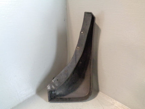 Range Rover L322 Mud Flap Near Side Front CAS000210PMA 2002 to 2010