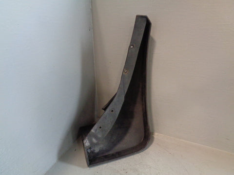 Range Rover L322 Mud Flap Near Side Front CAS000210PMA 2002 to 2010