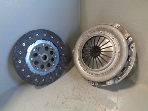 2.5 TD5 Clutch Plate and Cover Land Rover Discovery 2 Defender Valeo