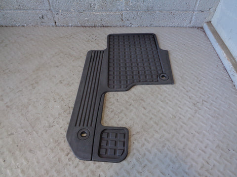 Discovery 3 Floor Mats Rubber Heavy Duty 2004 to 2009 Land Rover D22055
