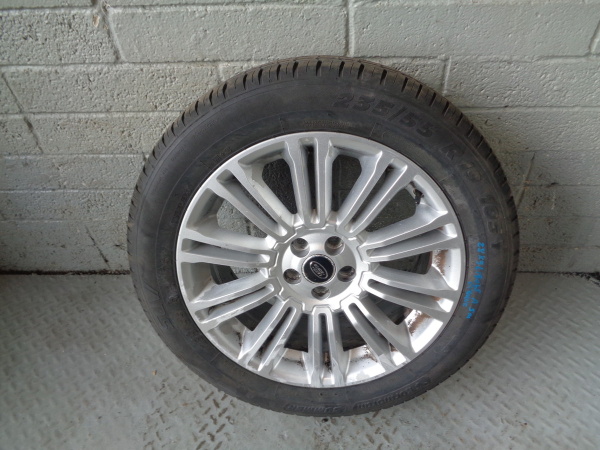 Range Rover Evoque Alloy Wheel and Tyre 19" 235/55R19 L538 L18065A