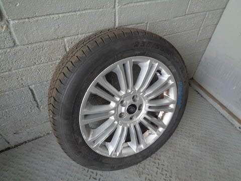 Range Rover Evoque Alloy Wheel and Tyre 19" 235/55R19 L538 L18065A