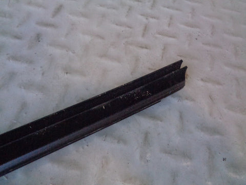 Range Rover Evoque Internal Window Seal Weather Strip Near Side Front 5 Door