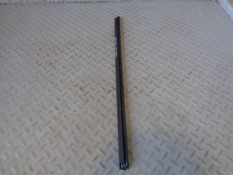 Range Rover Evoque Internal Window Seal Weather Strip Near Side Front 5 Door