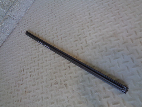 Range Rover Evoque Internal Window Seal Weather Strip Near Side Front 5 Door