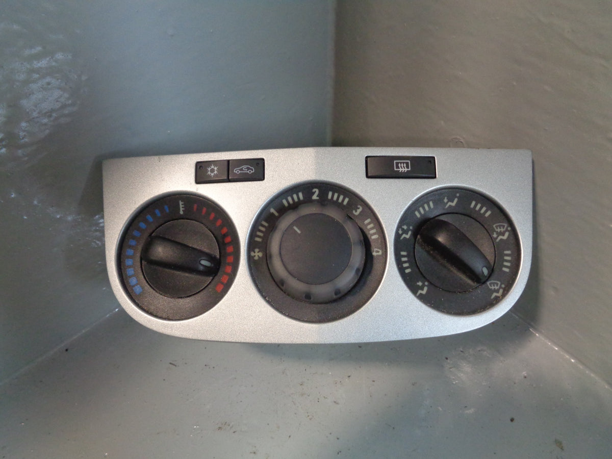 Vauxhall Corsa D Heater Control Panel Silver With Air Conditioning 2010 to 2014