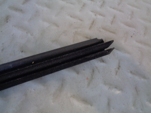 Range Rover Evoque Internal Window Seal Weather Strip Off Side Front 5 Door