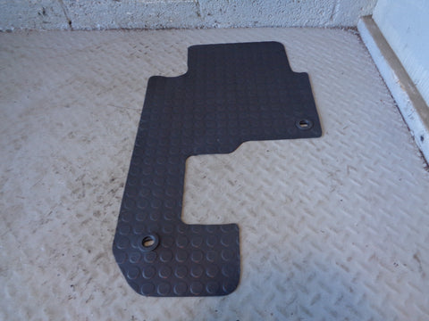 Discovery 3 Floor Mats Rubber  2004 to 2009 Land Rover Aftermarket R24045