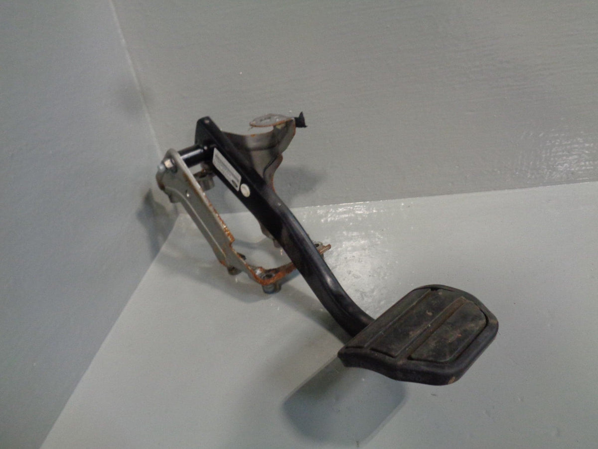 Range Rover Sport L320 Brake Pedal Auto 5H22 2455BA8PVJ 2005 to 2009