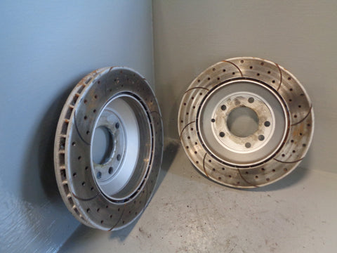 Porsche Cayenne 958 92A Brake Discs Rear Pair Vented and Drilled 2011 to 2018