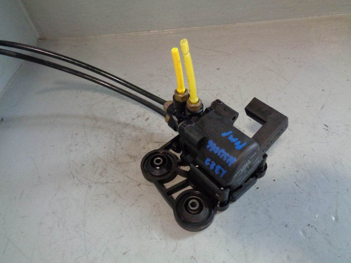 Range Rover L322 Cross Over Valve Rear Air Suspension 472 153 566 0 2002 to 2006