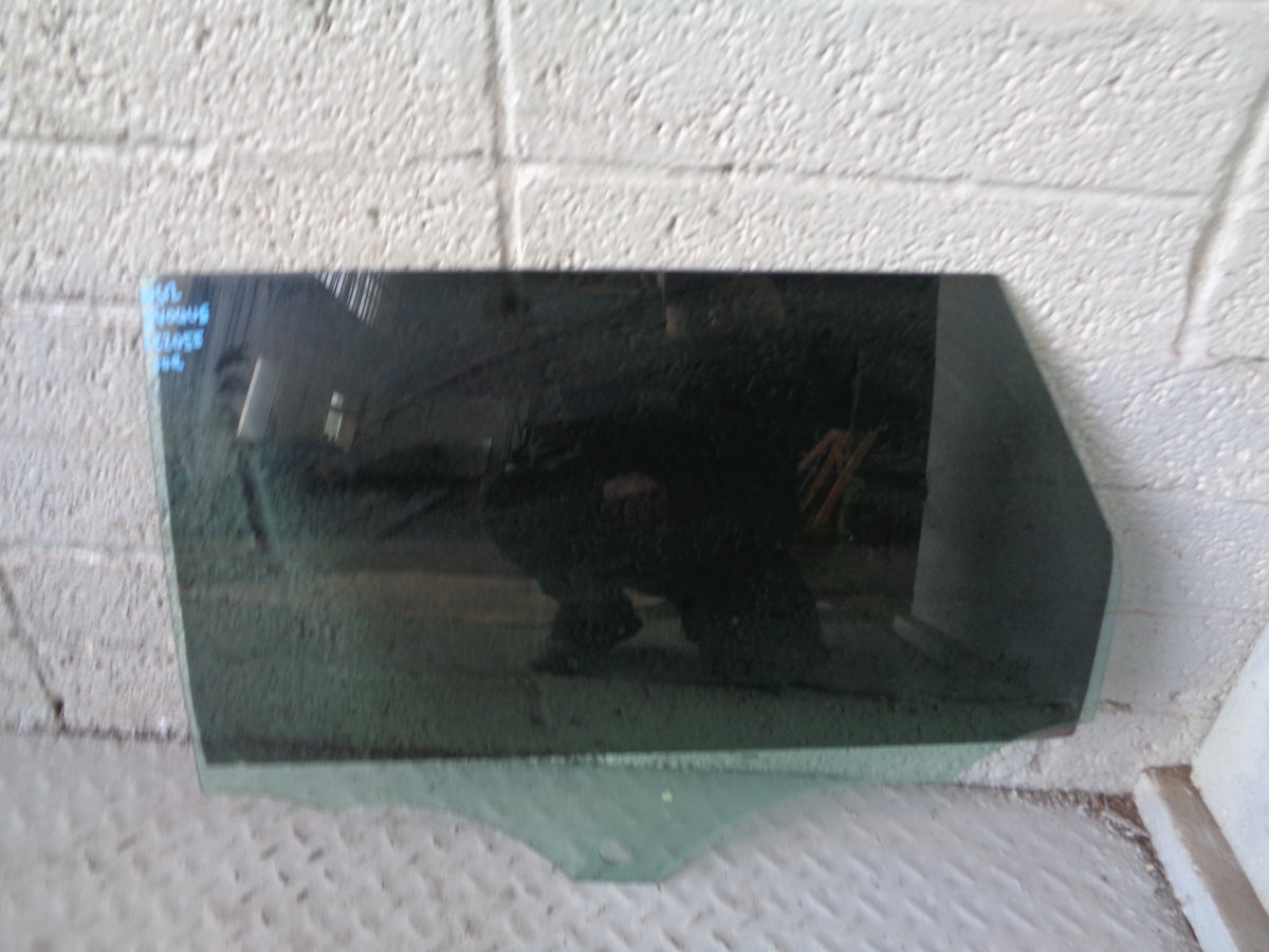 Range Rover Evoque Glass Rear Door Window Near Side L538 Dark Tint L22055