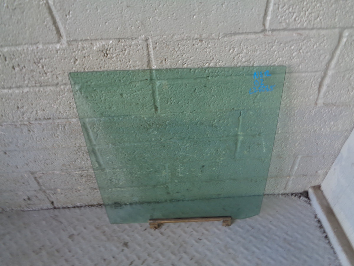 Discovery 2 Window Glass Near Side Rear Land Rover 1998 to 2004
