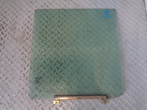 Discovery 2 Window Glass Near Side Rear Land Rover 1998 to 2004