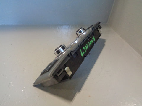 Range Rover L322 Heated Seat Control Panel YFB000092 Facelift 2006 to 2010