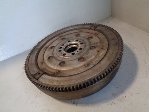 Freelander 2 Dual Mass Flywheel Manual 2.2 TD4 Land Rover 2006 to 2010
