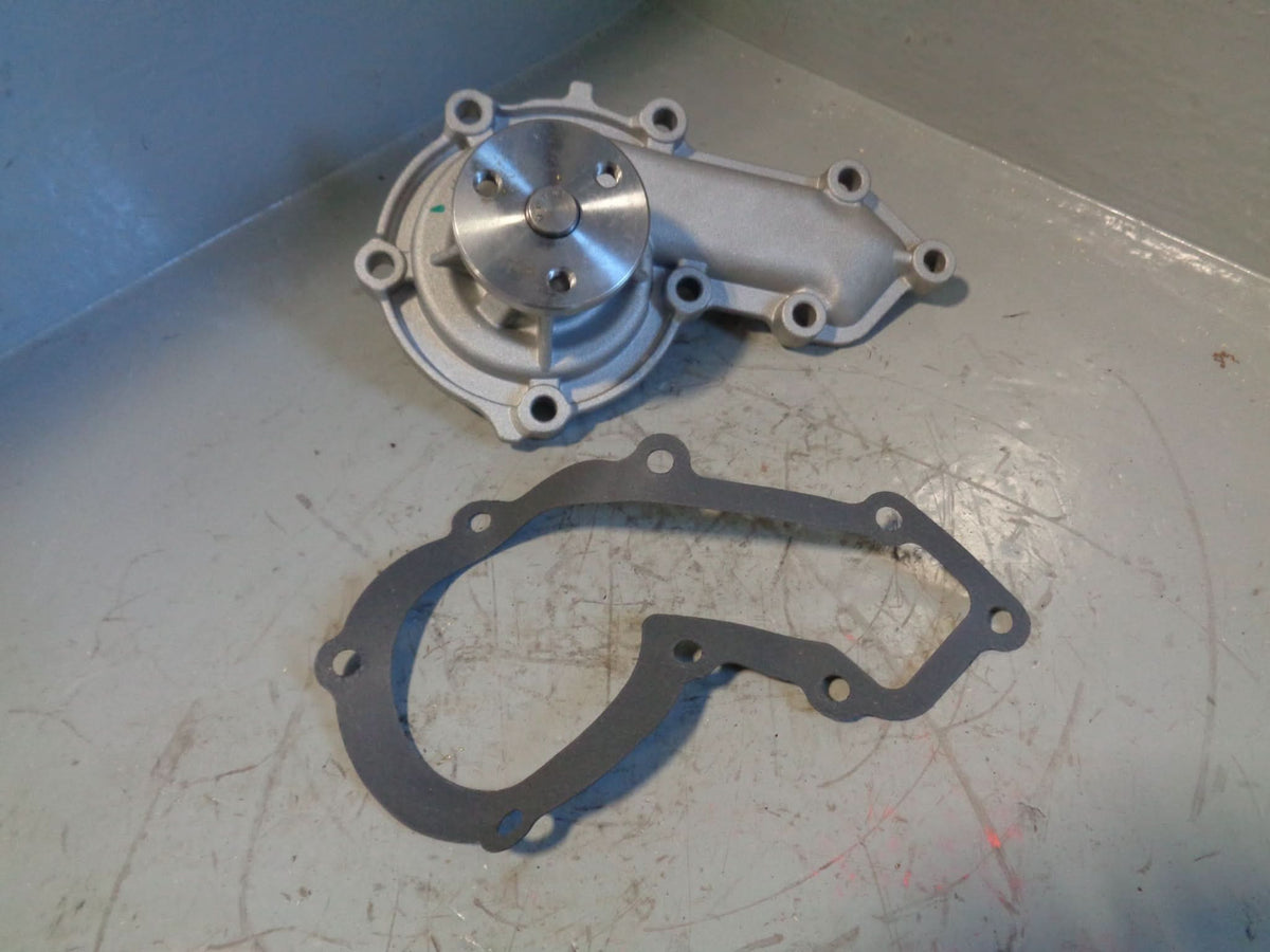 Defender Discovery 300TDi Water Pump PEB500090 Land Rover 1994 to 1998