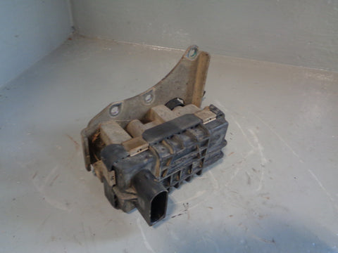 Freelander 2 Turbo Actuator Electronic 2.2 TD4 6NW 009 483 Land Rover