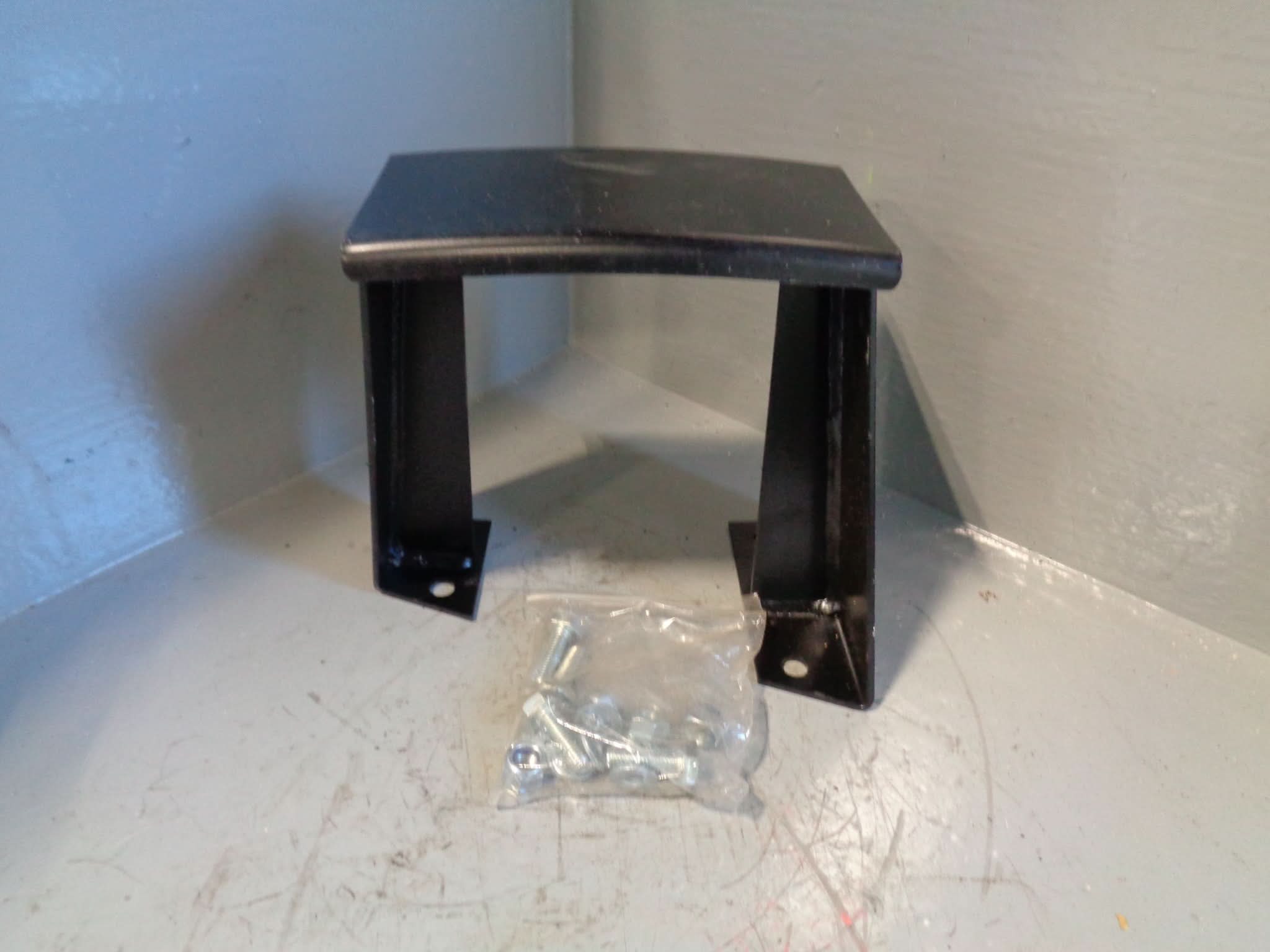 Defender 90 110 Bumperette Near Side Rear ISG000050 Land Rover 1986 to ...