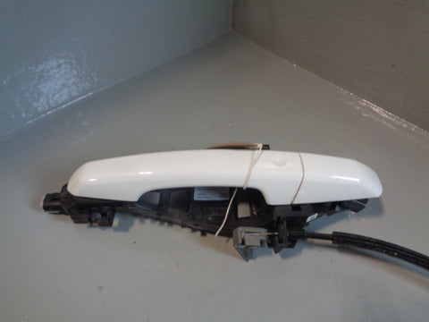 Range Rover Evoque Door Handle Exterior Near Side Front Fuji White L538