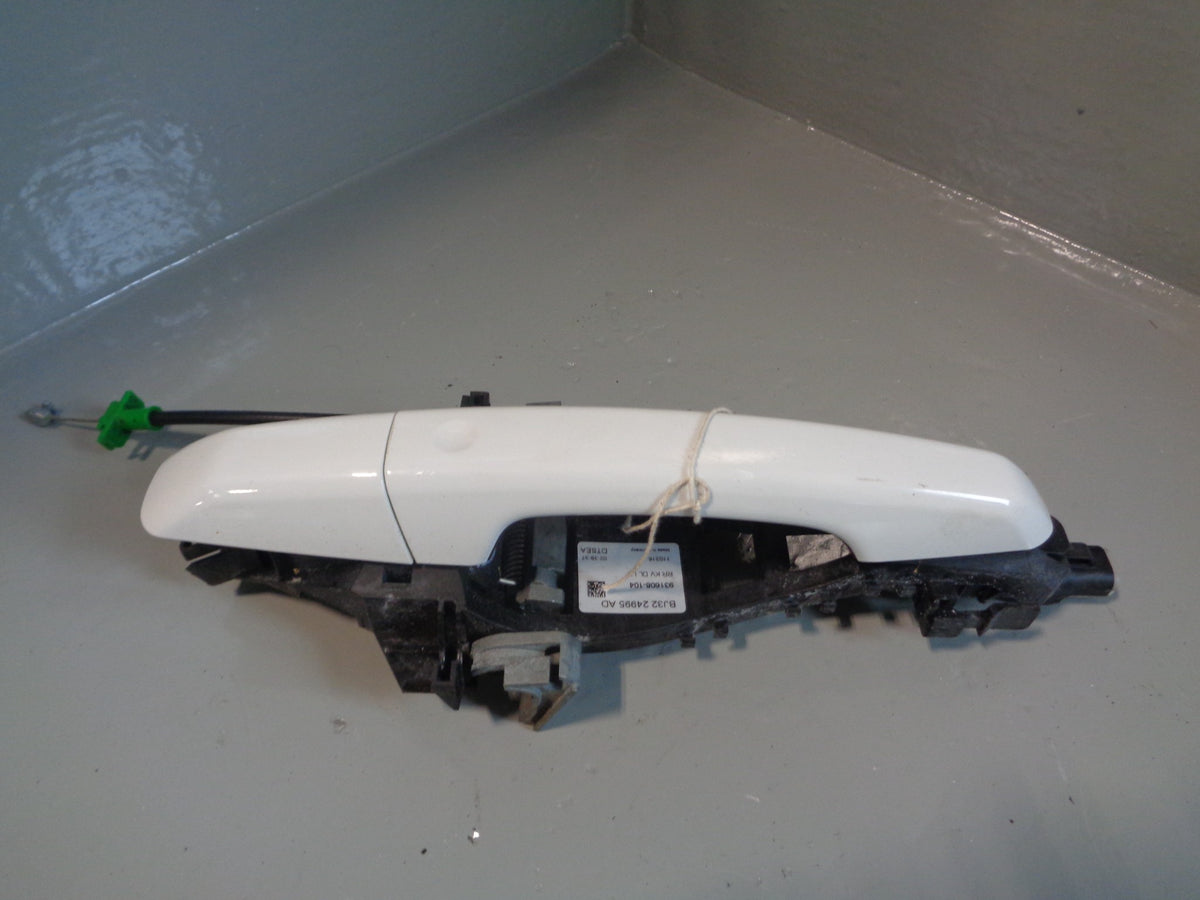 Range Rover Evoque Door Handle Exterior Near Side Rear Fuji White L538