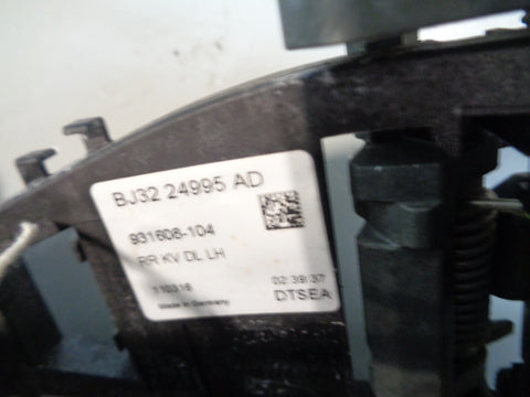 Range Rover Evoque Door Handle Exterior Near Side Rear Fuji White L538