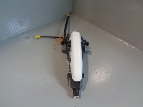 Range Rover Evoque Door Handle Exterior Off Side Front Fuji White L538