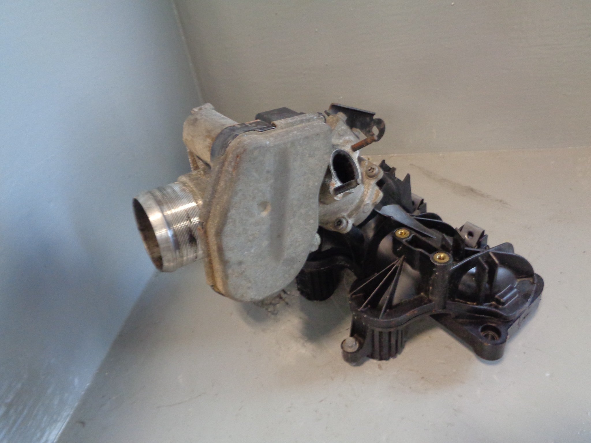 Sd4 Intake Range Rover Evoque Inlet / Intake Manifold with Throttle Body 2.2 SD4 ...
