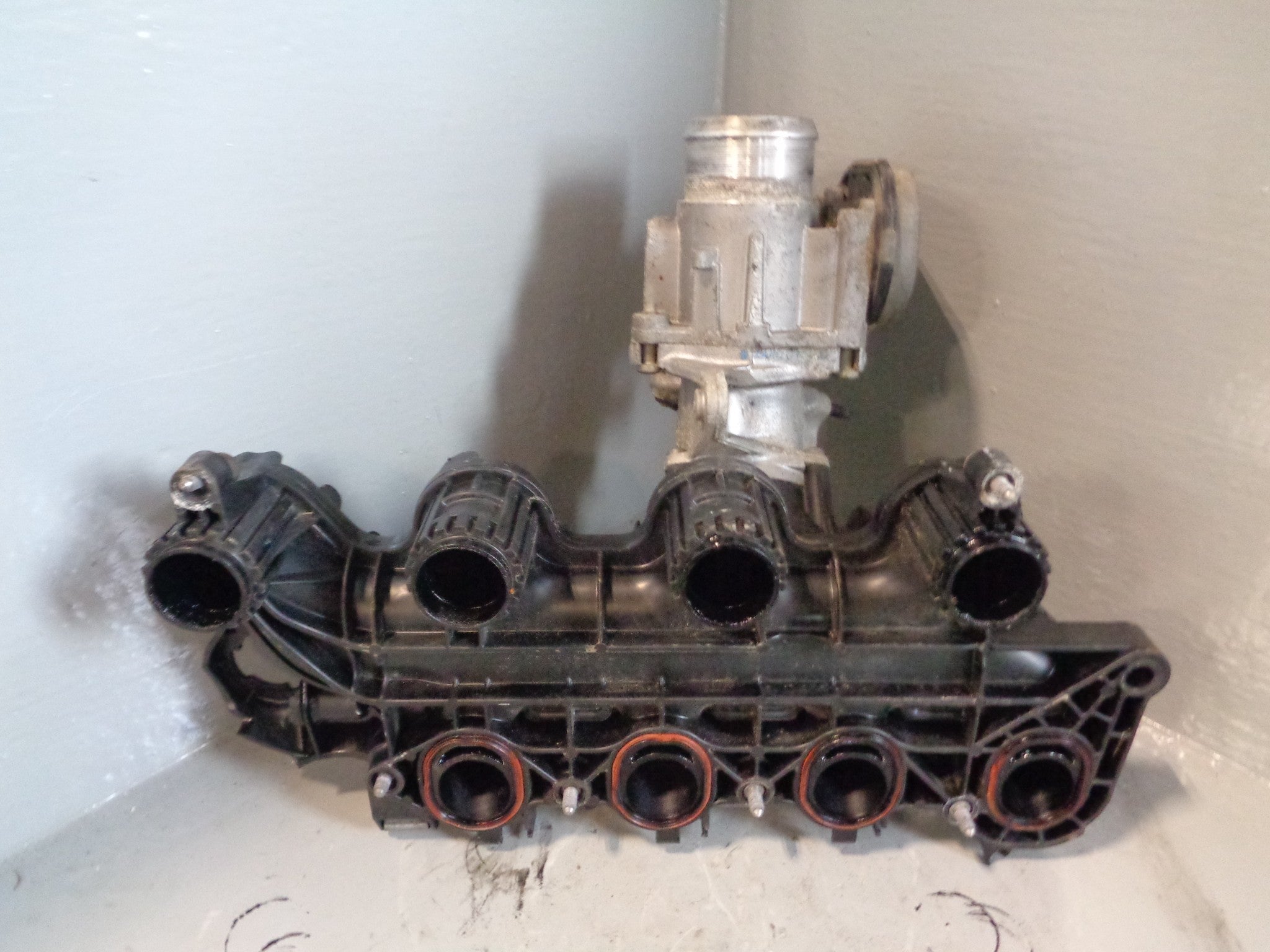 Sd4 Intake Range Rover Evoque Inlet / Intake Manifold with Throttle Body 2.2 SD4 ...