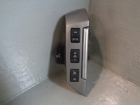 Steering Wheel Cruise Controls Discovery 3 Range Rover Sport XPD500850