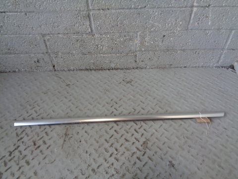 Range Rover Evoque Window Seal Weather Strip Off Side Rear Door Silver L538