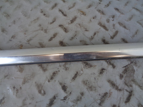 Range Rover Evoque Window Seal Weather Strip Near Side Rear Door Silver L538