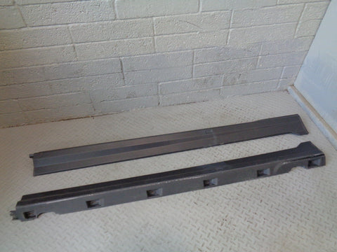 Freelander 2 Sill Cover Trims Pair Land Rover 2006 to 2011 Black Plastic R28064