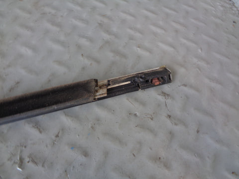 Range Rover Evoque Window Seal Weather Strip Near Side Rear Door Silver L538