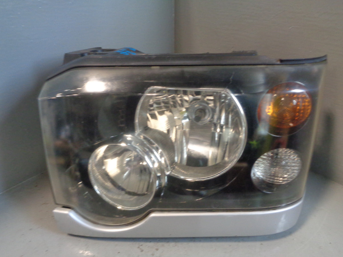Discovery 2 Headlight Near Side Facelift Td5 V8 2002 to 2004 Land Rover R05035