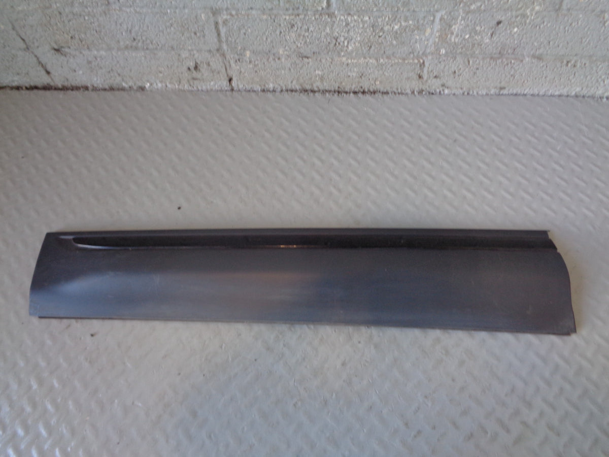 Range Rover Evoque Door Moulding Trim Near Side Front L538 2016 to 2018