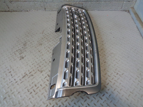 Range Rover L405 Grille Front in Silver Pre-Facelift 2013 to 2015