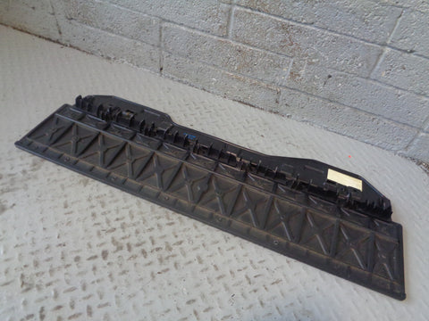 Range Rover L405 Tailgate Cover Threshold Lower Trim in Black 2013 to 2017