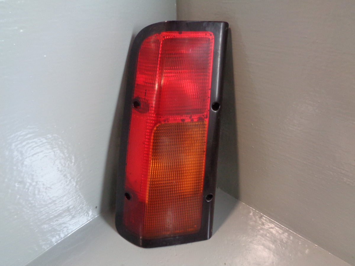 Discovery 2 Rear Light Upper Facelift Near Side Left Land Rover 2002 to 2004