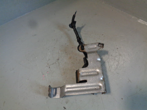 3.0 TDV6 Vacuum Solenoid Valve and Bracket Discovery 4 Range Rover Sport