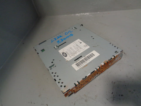 Range Rover L322 Stereo Audio Module Head Unit VUX500480 2006 to 2013 R30015