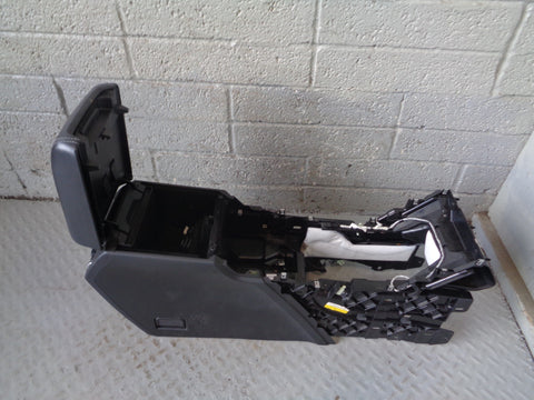 Range Rover Evoque Centre Console Ebony Black Arm Rest Leather L538 L22055