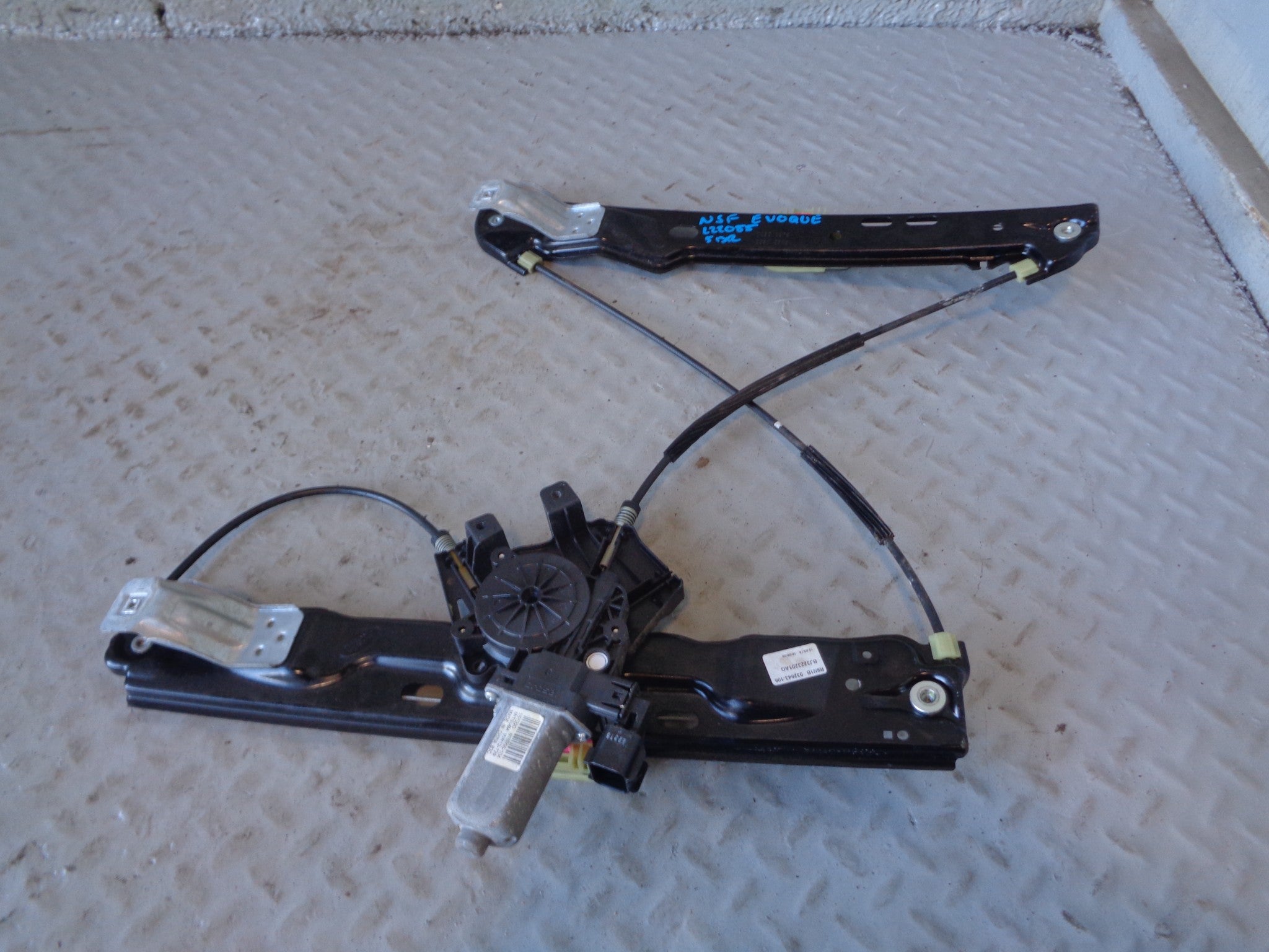 Window Regulator Robot Rover Range Rover Evoque Window Regulator Near Side Front L358 2011 to 2018 ...